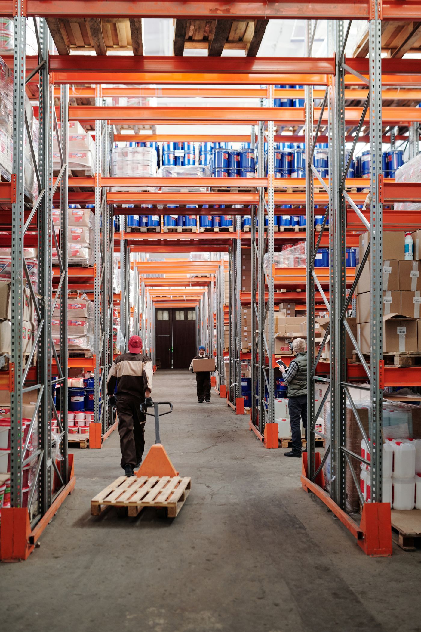 Illustrative warehouse. Not the sugar store.